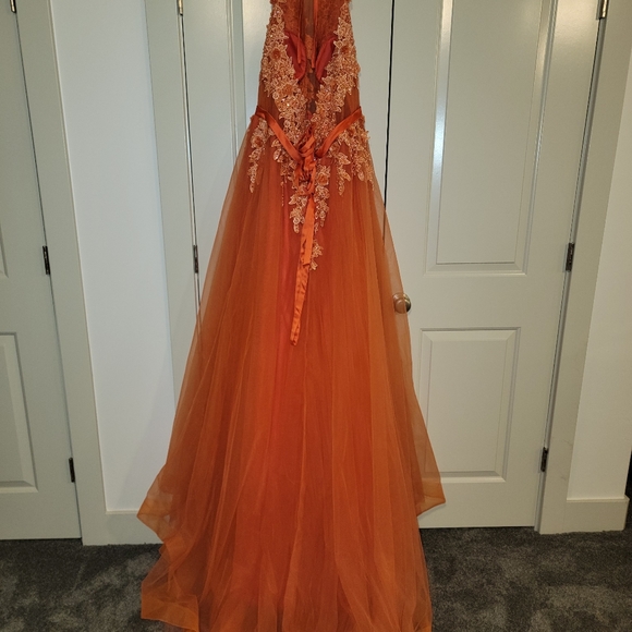 Homecoming Prom Formal Dress - Picture 4 of 8